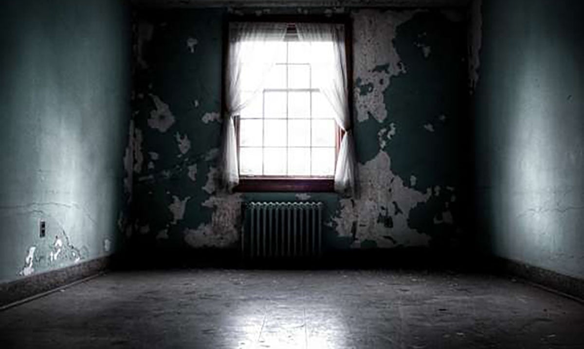 Scary 19th Century Living Room Dark