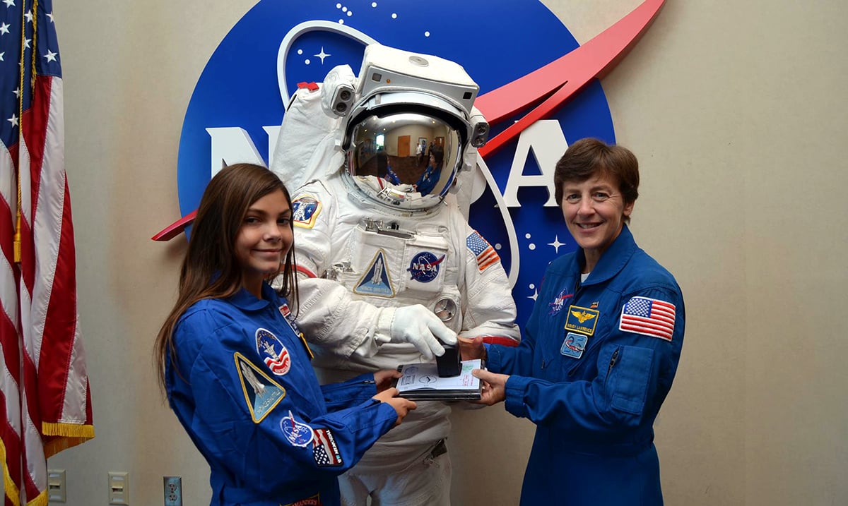 NASA is preparing a 17-year-old girl for a flight to Mars NASA is preparing a 17-year-old girl for a flight to Mars