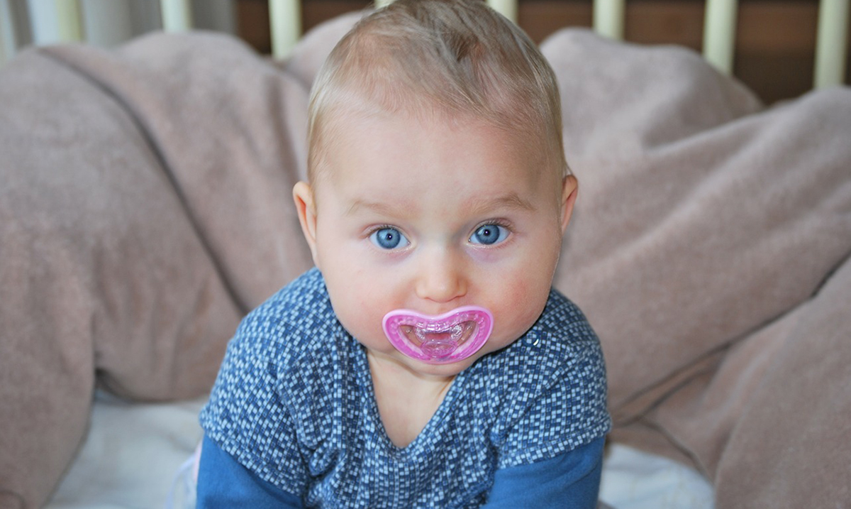 9 Harmful Side Effects of Baby Pacifiers Awareness Act