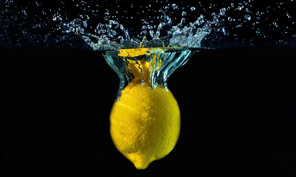 13 Surprising Reasons Why You Should Be Drinking More Lemon Water