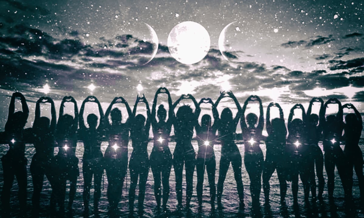Make The Most Out Of 2018 With This Cancer Full Moon Ritual