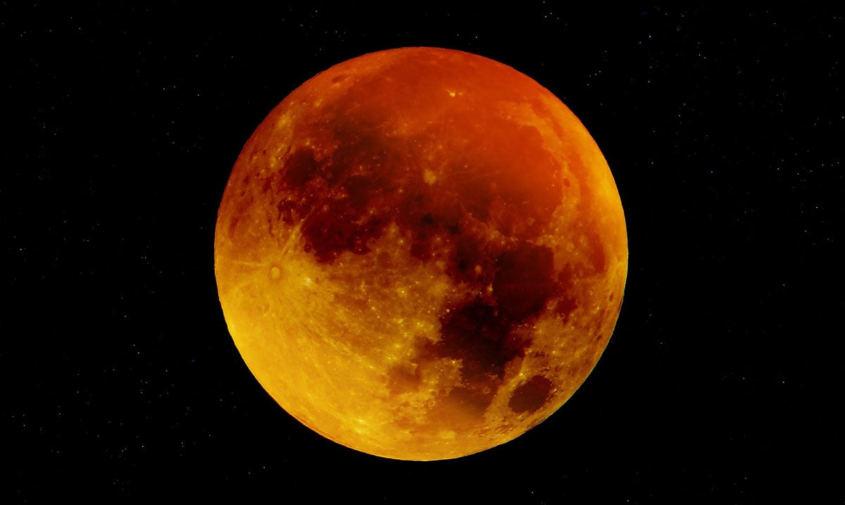 Prepare For the Powerful Energy Associated With the Upcoming Full Blood Moon Eclipse In Leo