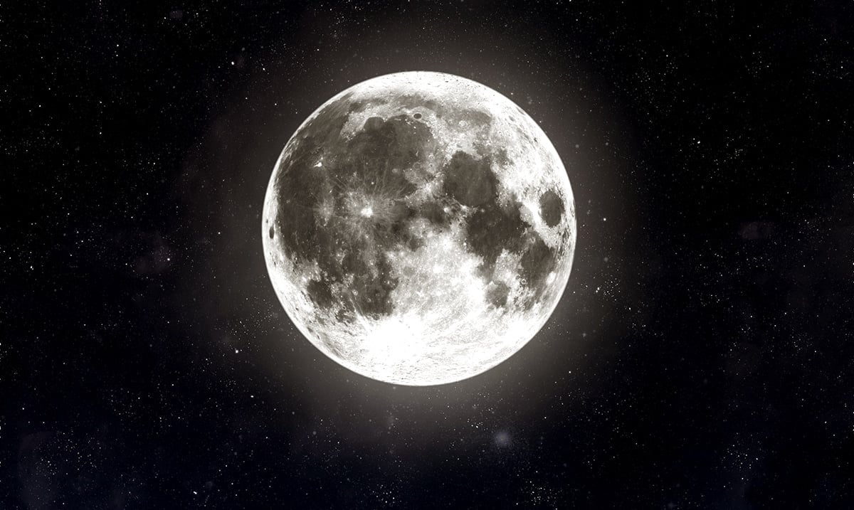 April’s Full Moon: Find Your Center and Renew Your Life Force