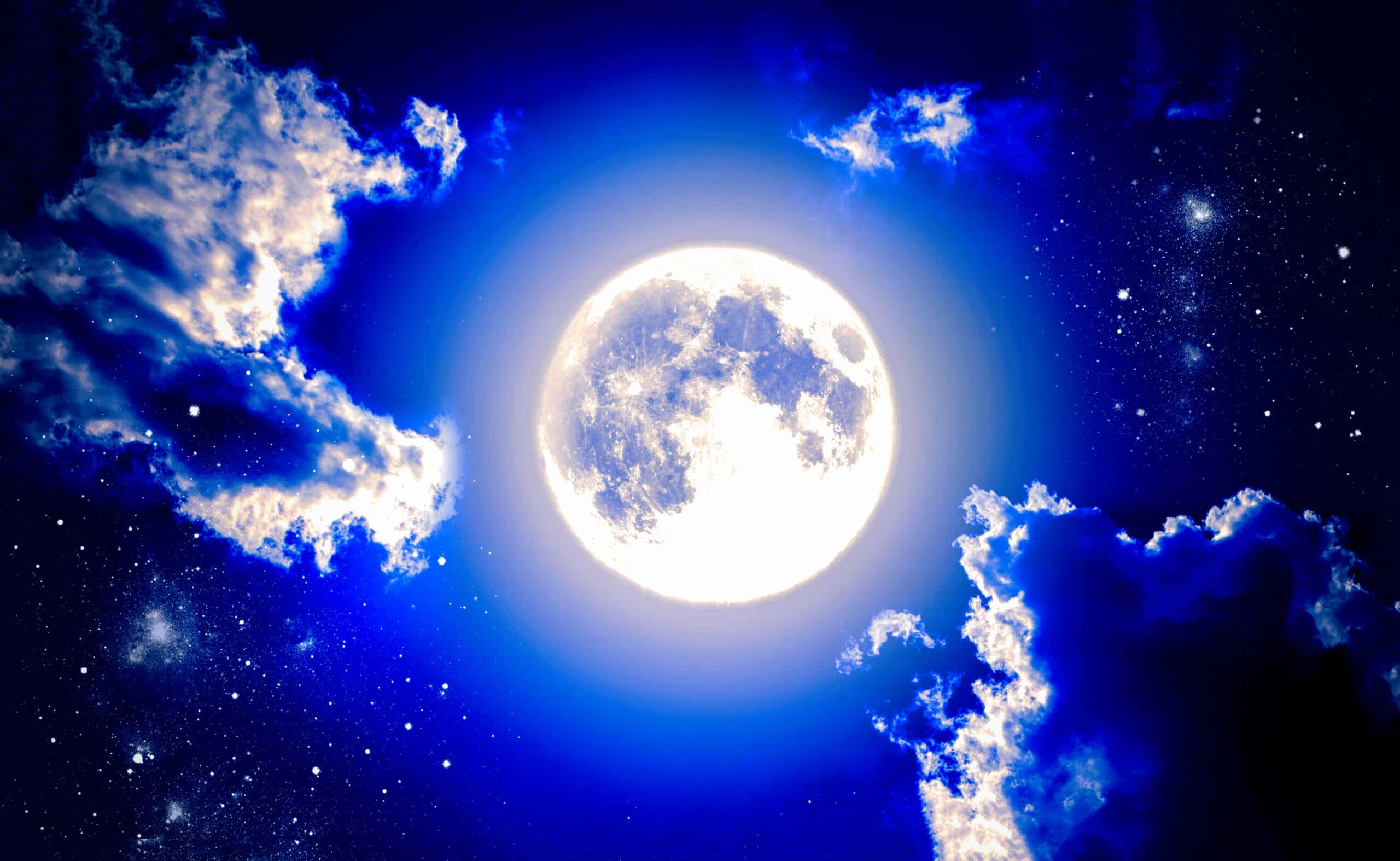 Emotionally Intense November Full Moon Will Finally Turn Your Dreams Into Reality