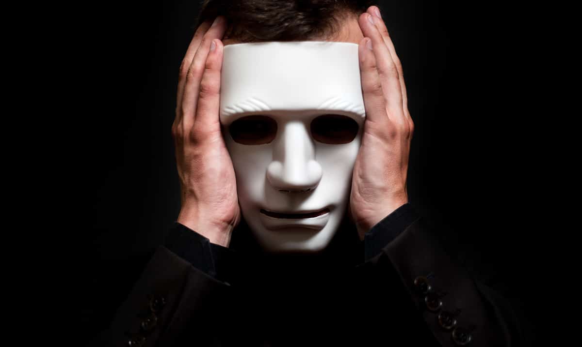 The 7 Masks Narcissists Wear – Look For These Signs
