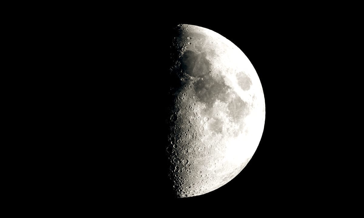 May’s First Quarter Moon – A Powerful Punch To Help Us Make Tough Decisions