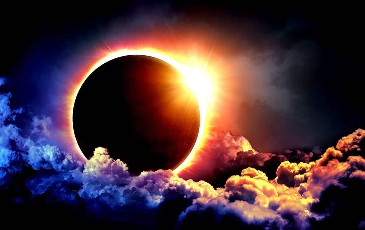 Prepare Yourself! June’s Solar And Lunar Eclipse To Bring Aggressive Energies