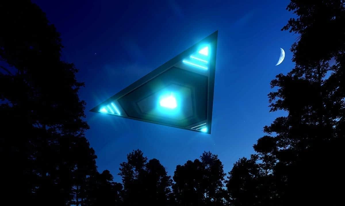 Senate Intelligence Committee Calls For Pentagon To Release ‘UFO Report’