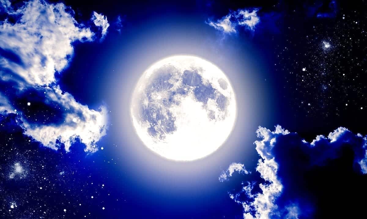 Aquarius’s Full Moon – Opening The Gates Of Ascension