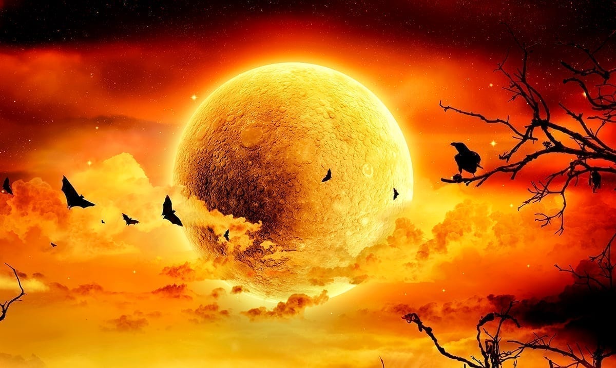 Halloween’s Blue Moon Will Have Us All On Edge – What You Should Prepare For Based On Your Zodiac Sign