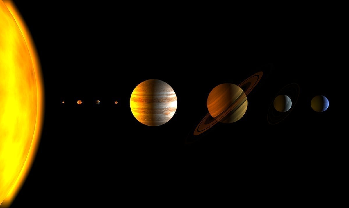 Mesmerizing Photo Shows Venus, Earth, And Mars Lighting Up The Sky!
