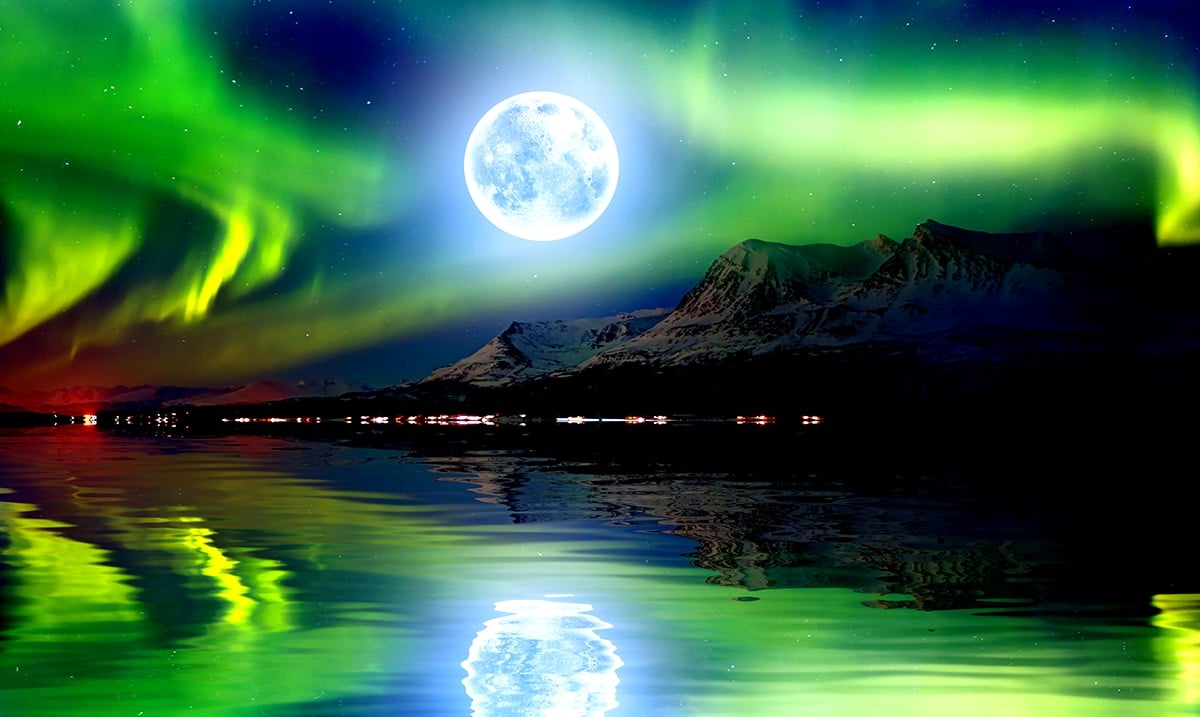Geomagnetic Storm Predicted To Hit Earth, Allowing Some To See The Northern Lights