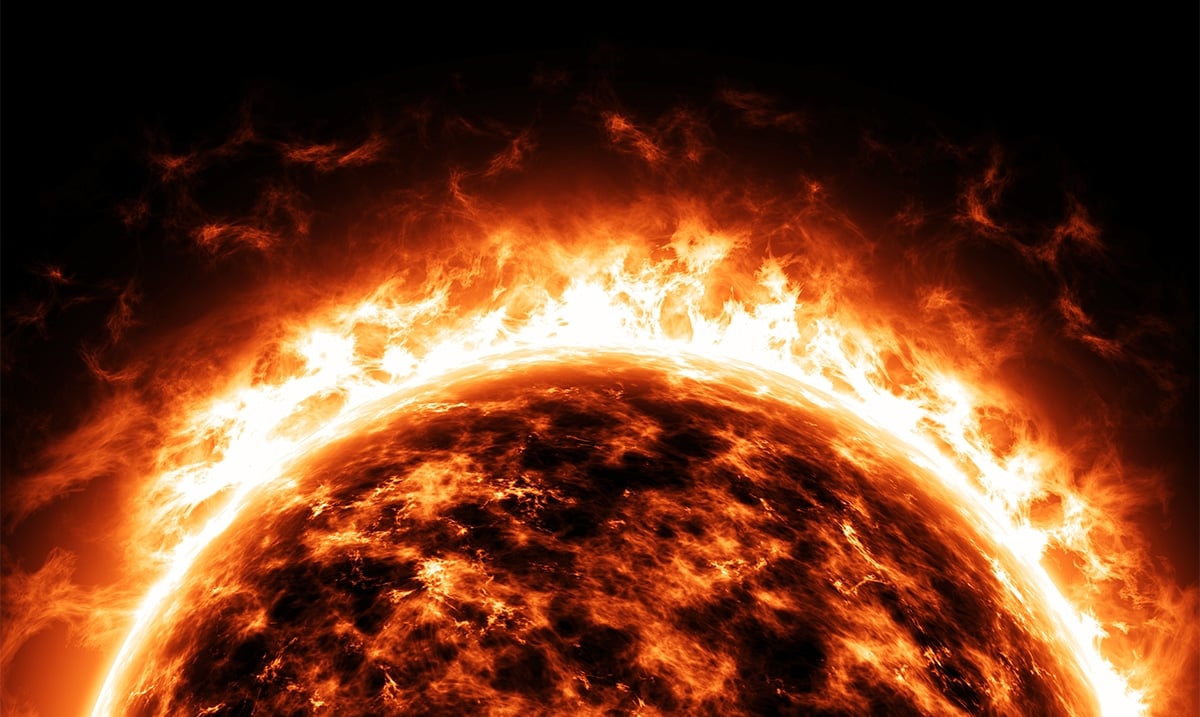 Massive ‘Cannibal’ Solar Eruption Heading Towards Earth May Light Up the Sky
