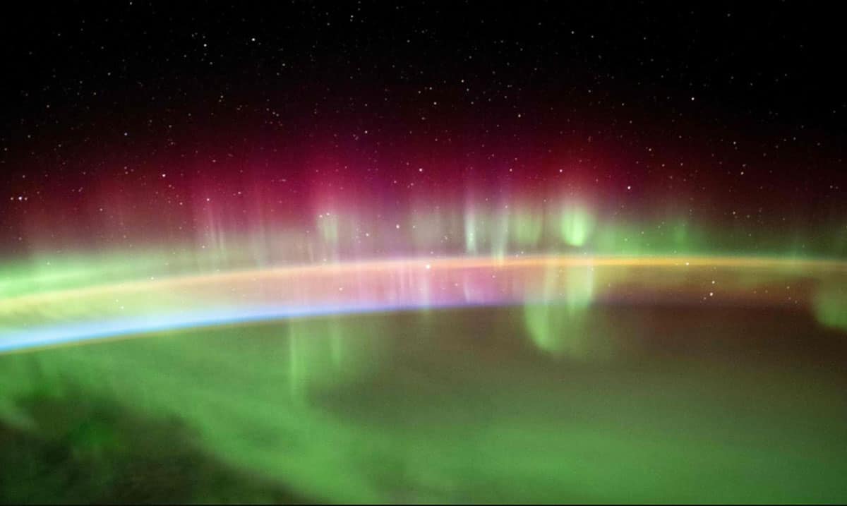 New Research Claims Auroras Blasted a 250-Mile Wide Hole in Ozone