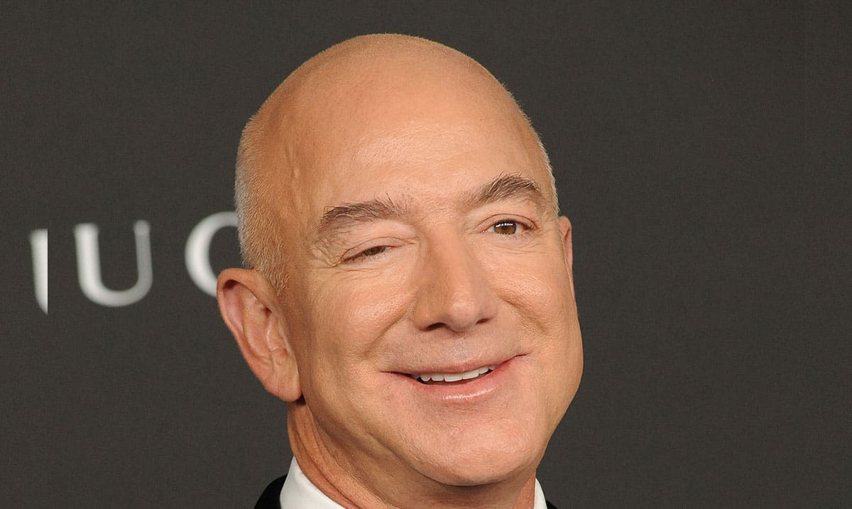 Jeff Bezos Says He Will Donate the Majority of His Fortune to Charity