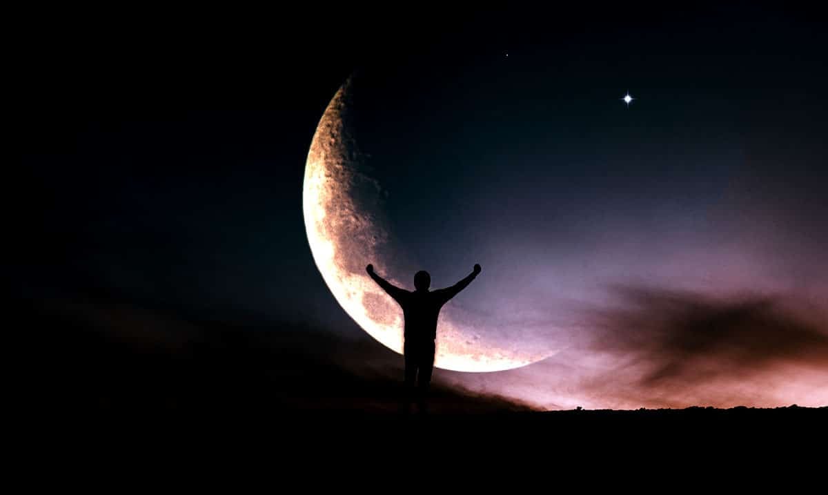 The Upcoming New Moon Is Ushering in a New Beginning – Are You Ready?